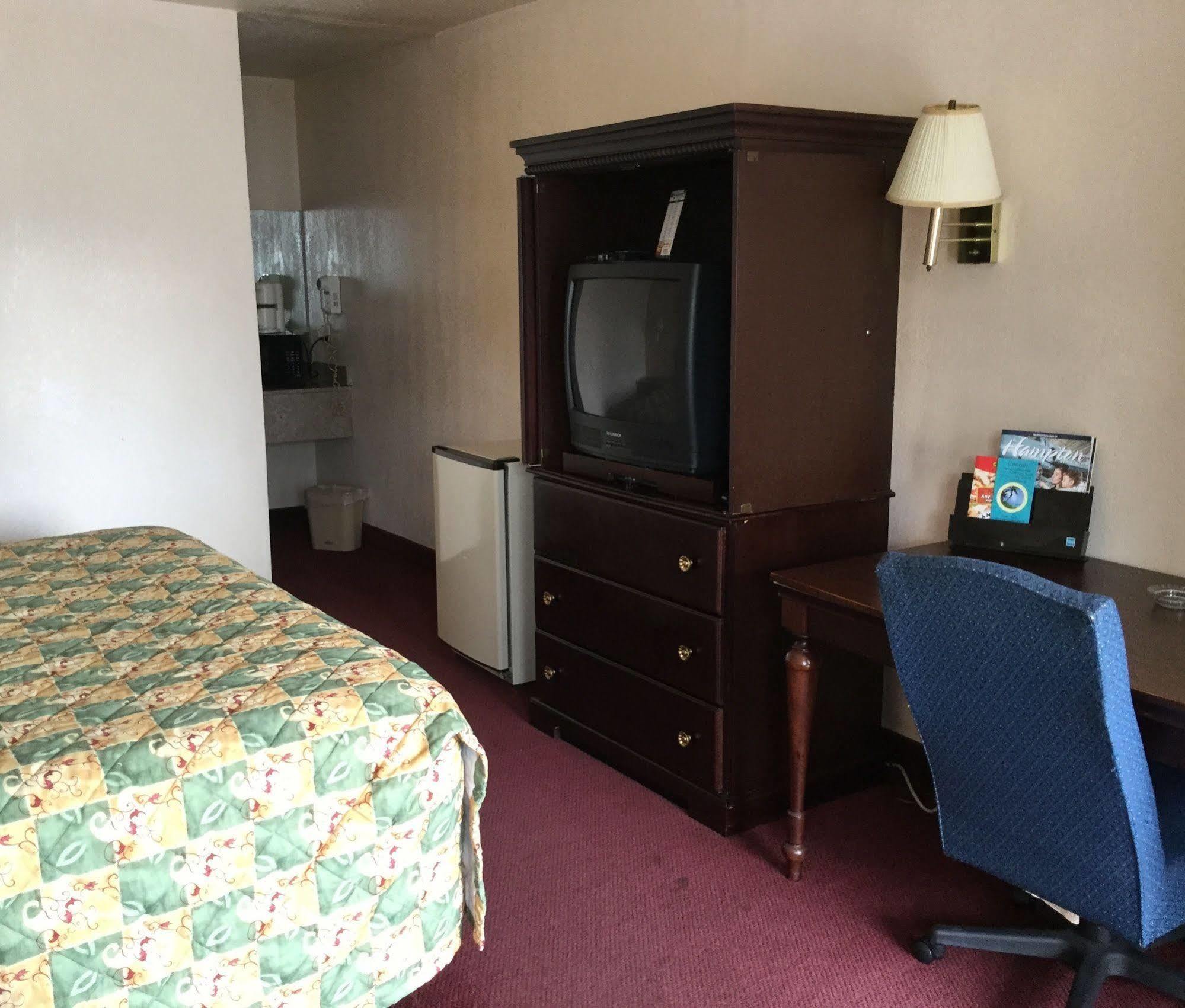 Belmont Inn And Suites Hampton Εξωτερικό φωτογραφία